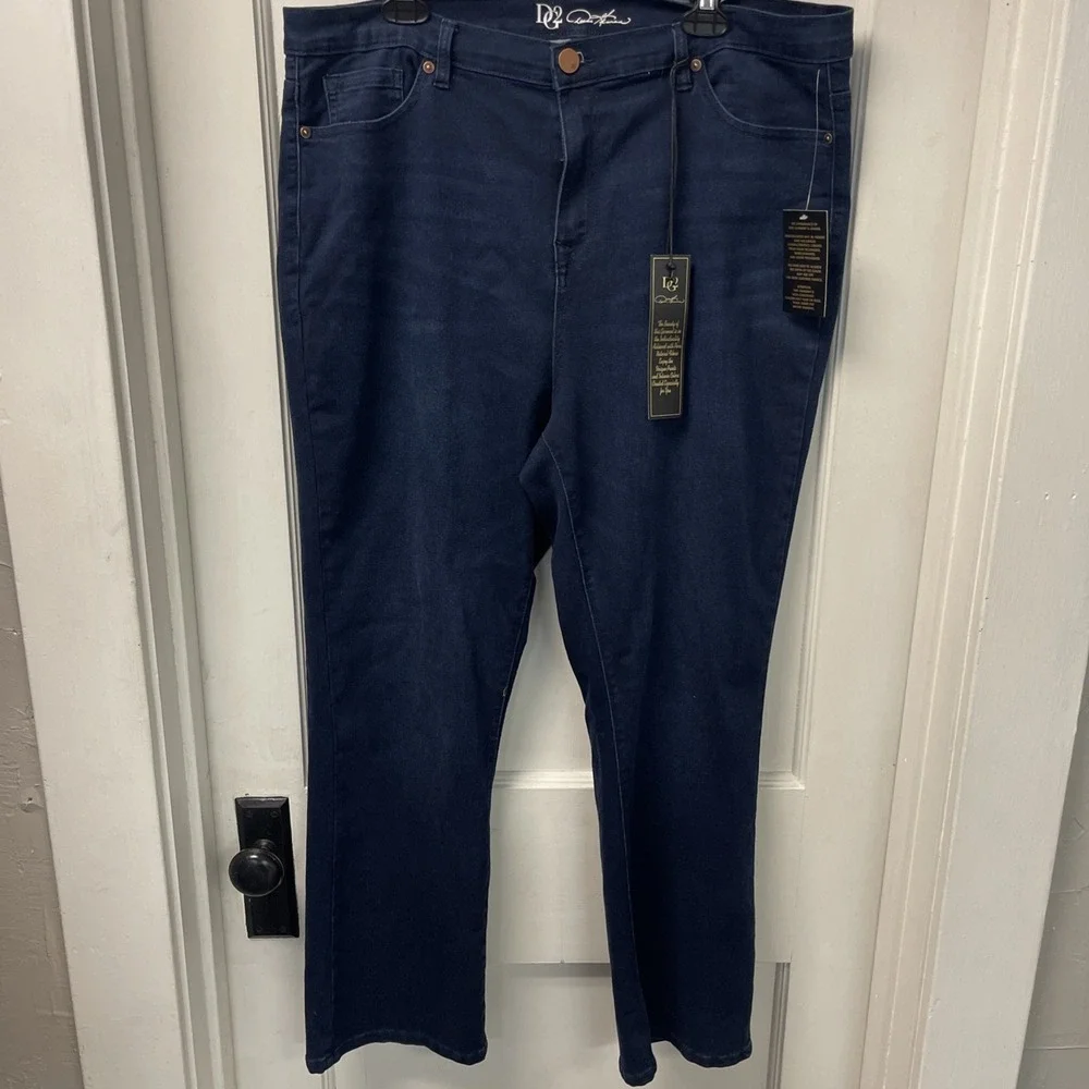 Dg2 by Diane Gilman Ladies' Virtual Stretch Denim Jeans Size 16W- Blue
